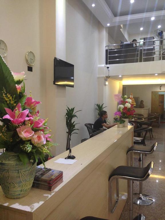 Good Luck Hotel Yangon Exterior foto