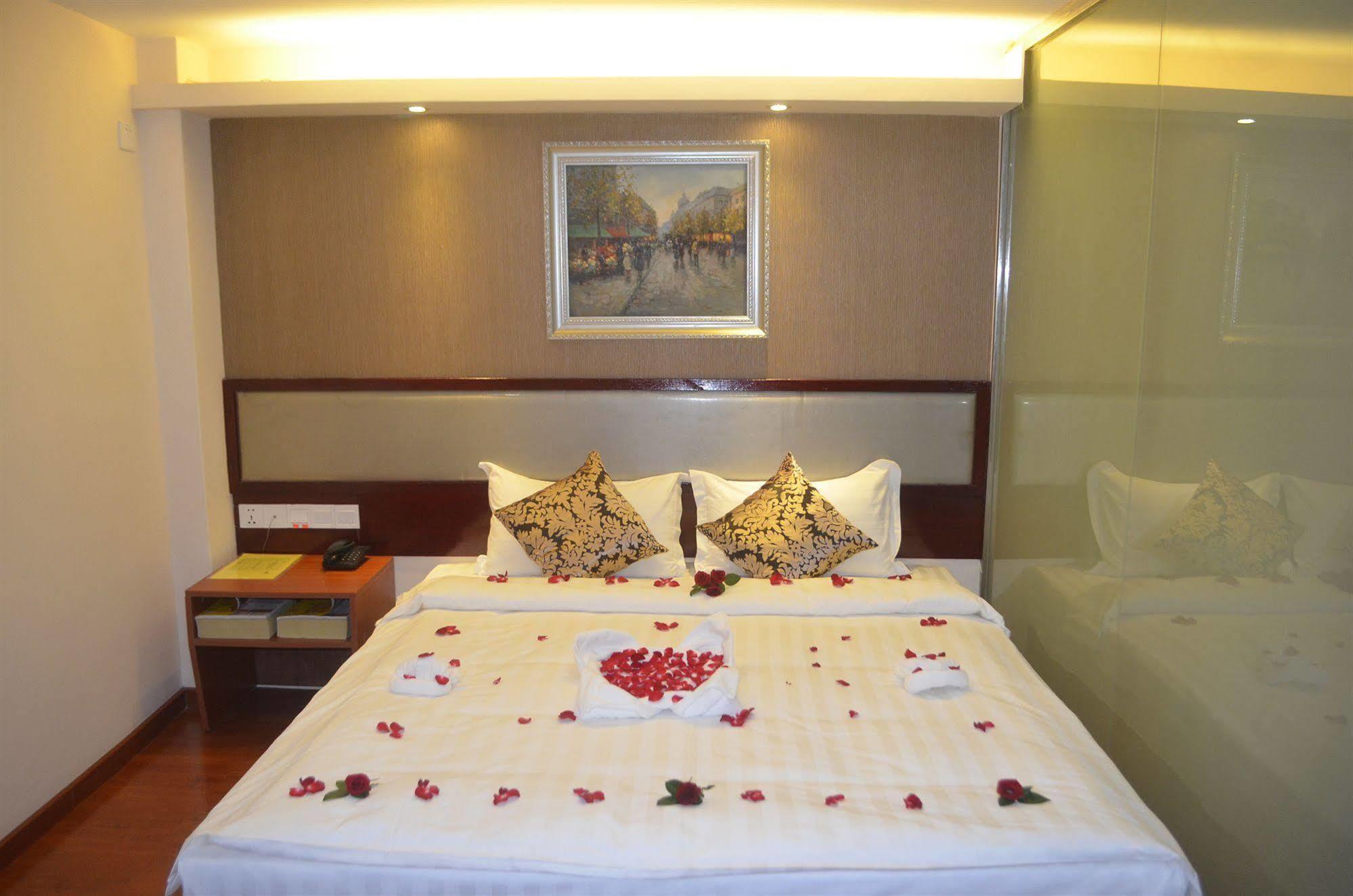 Good Luck Hotel Yangon Exterior foto